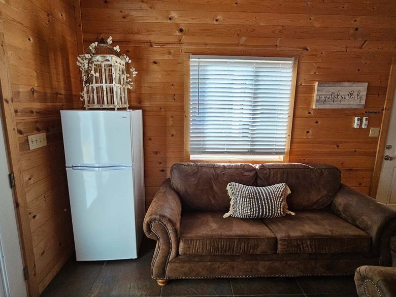Honey Bear Cabin 3 Fridge & Sofa